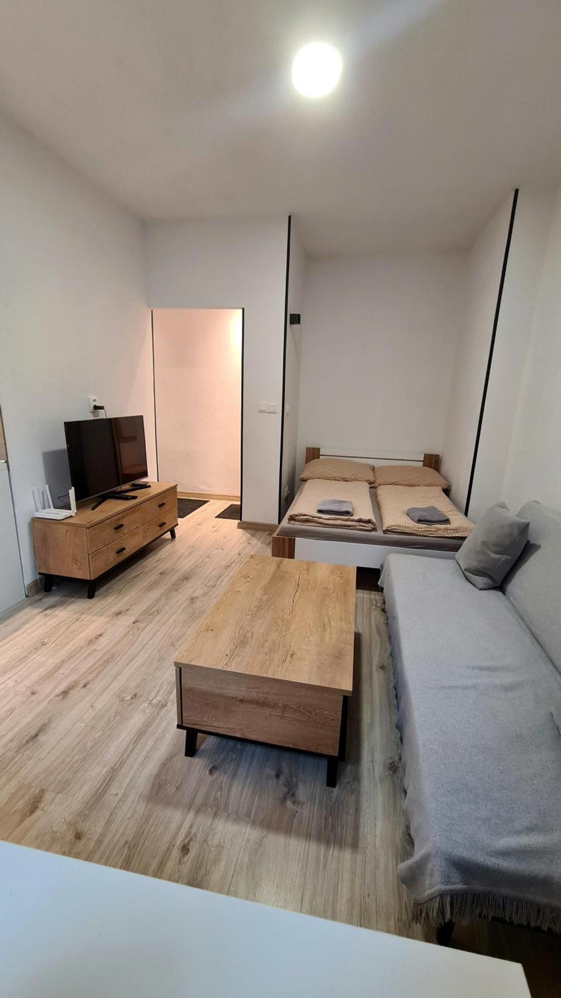 Apartman Bb-Centrum2 Banská Bystrica Exteriér fotografie